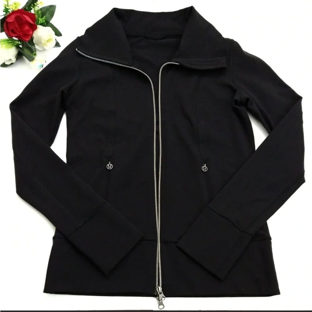 Lululemon Yoga Jacket Size:8 - Picture 4 of 10